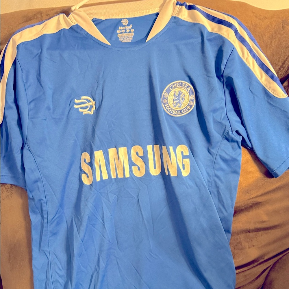 Chelsea Football Club soccer shirt Large Blue Merku